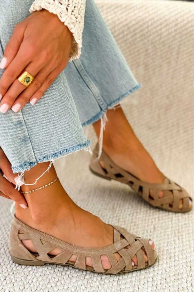 Caterina braided sandal 4