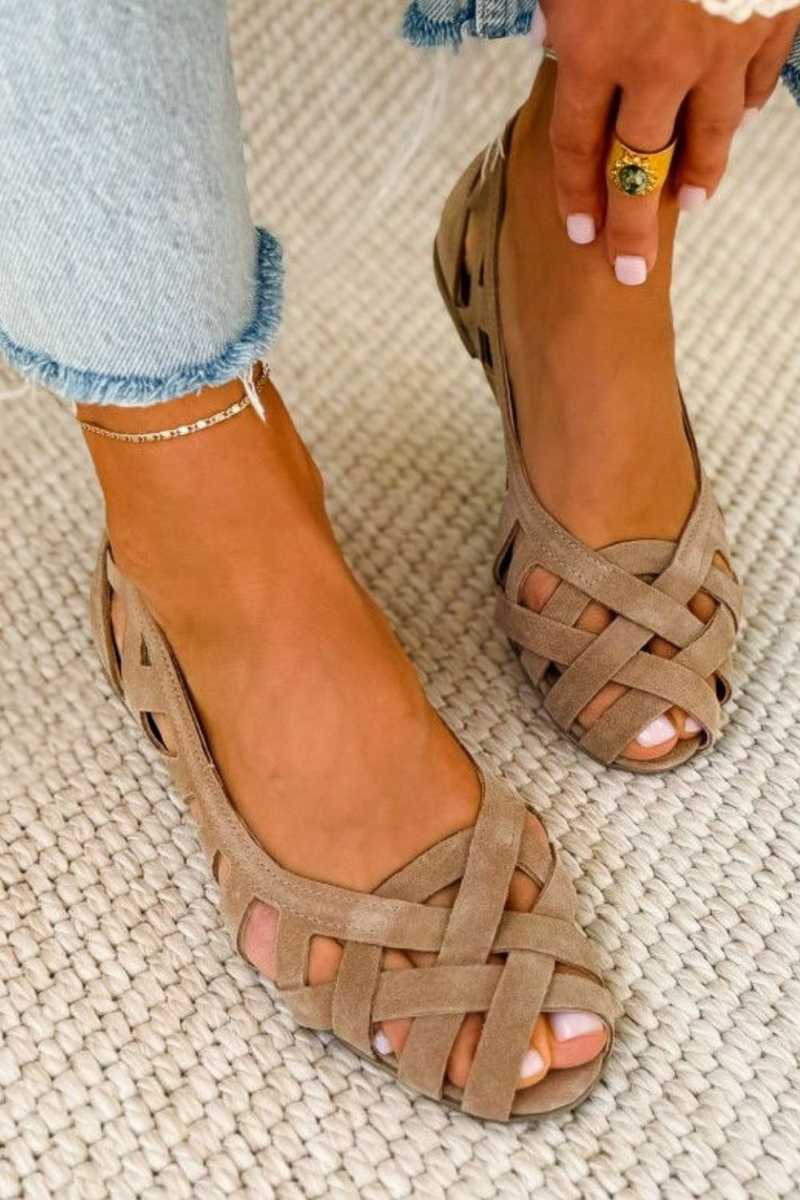 Caterina braided sandal 5