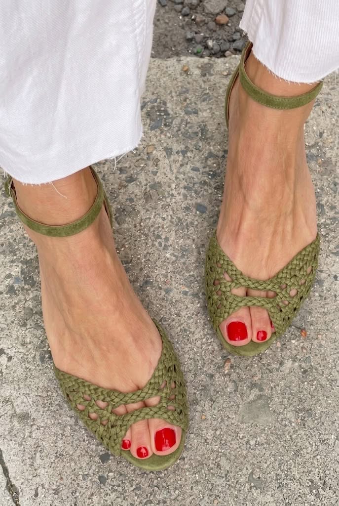 Isadora sandal 6