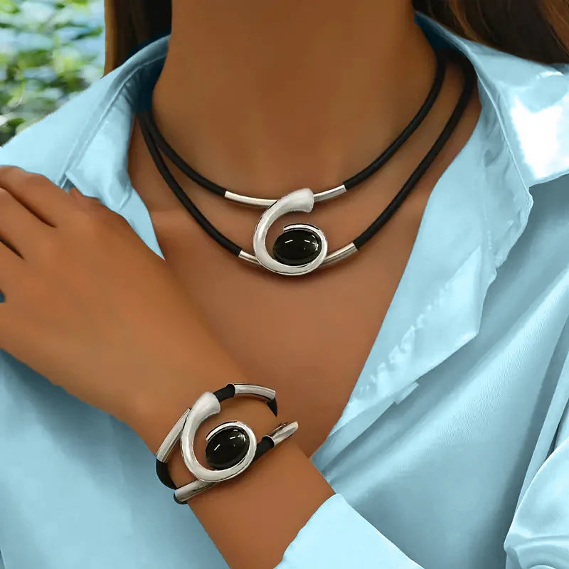 Necklace & Bracelet Set