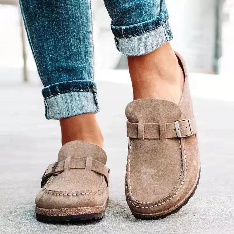 Orthopedic loafers for women in Khaki, front and side view